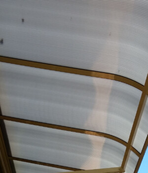 Polycarbon Multiwall Bullnose Window Awnings 1