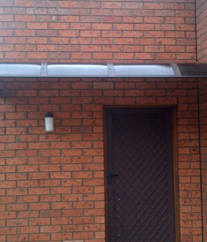 Polycarbon Multiwall Bullnose Window Awnings 7
