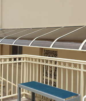 Polycarbon Multiwall Bullnose Window Awnings 4